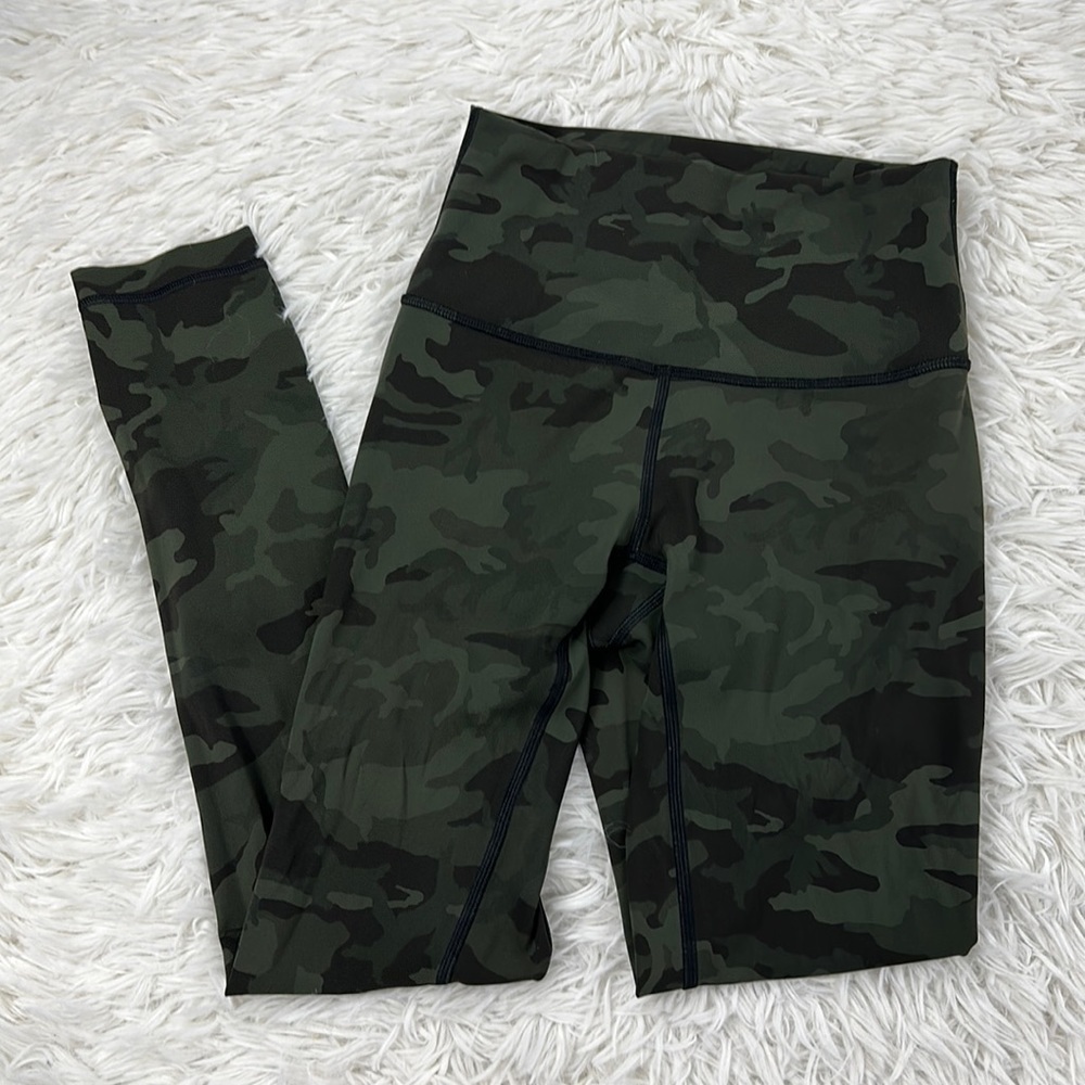 Lululemon Wunder Under High-Rise Tight 25" *Full-On Luxtreme Incognito Camo Mult